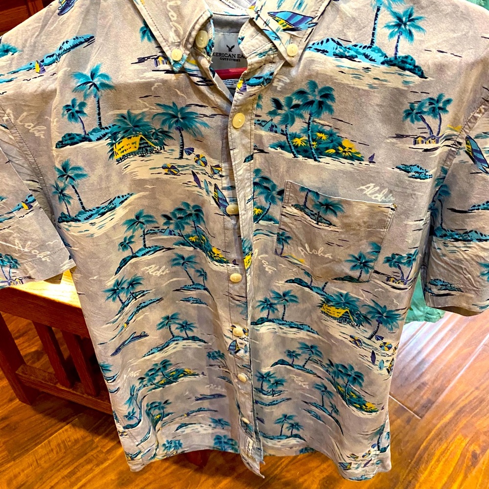 Hawaiian aloha button up
